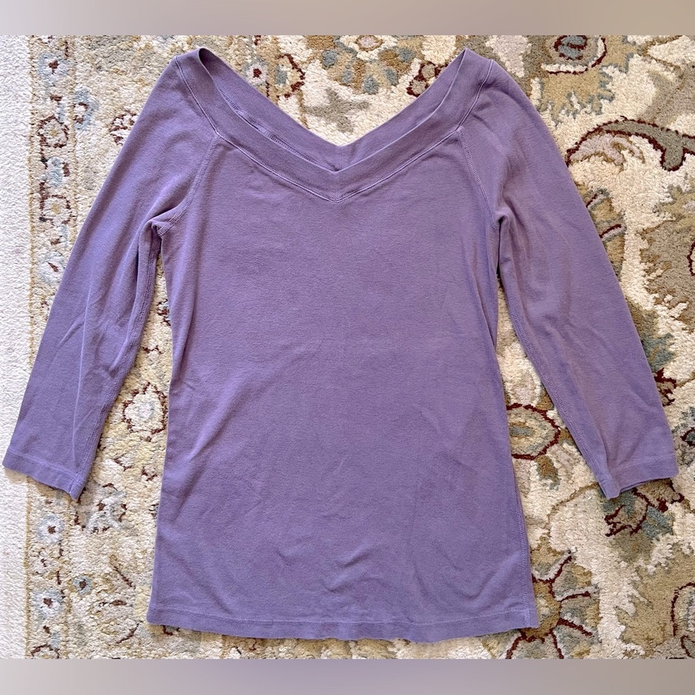 3 Dots cotton V Neck Shirt With 3/4 Sleeves Lavender Women’s Small Pre Owned